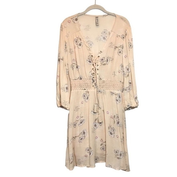 AMERICAN Rag Long Sleeve Lace Up Bodice Floral Dress in Cream size s - Picture 3 of 8